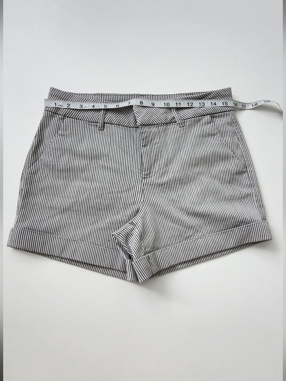 Dear John North Hampton Striped Cuffed Shorts Size 29